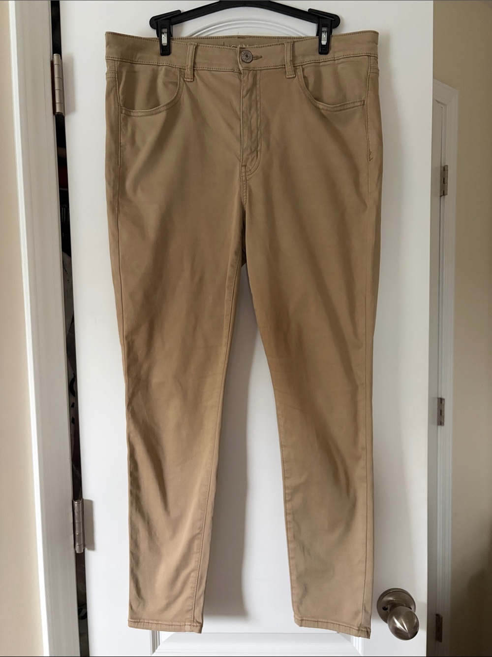 American Eagle Outfitters Skinny Jeans in Tan